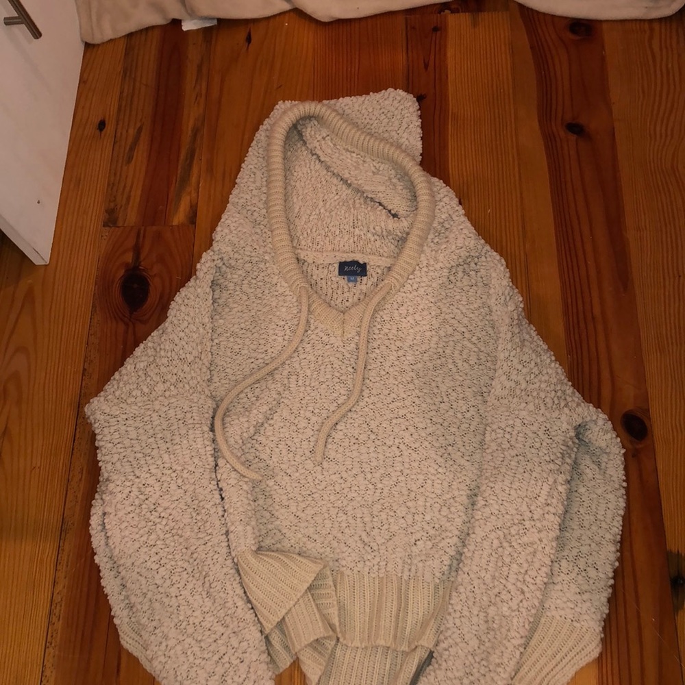 Hoodie Sweater